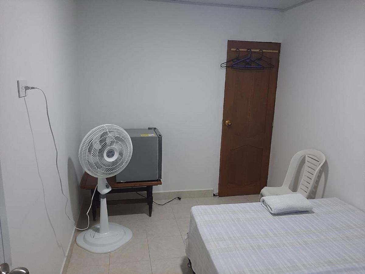 Posada McBean Franshua Exterior foto